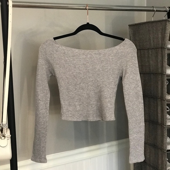 Off Shoulder Cropped Long Sleeve - Picture 2 of 3